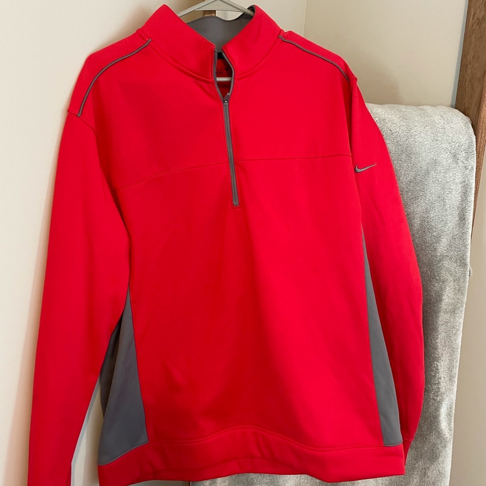NIKE (men’s) GOLF QUARTER ZIP